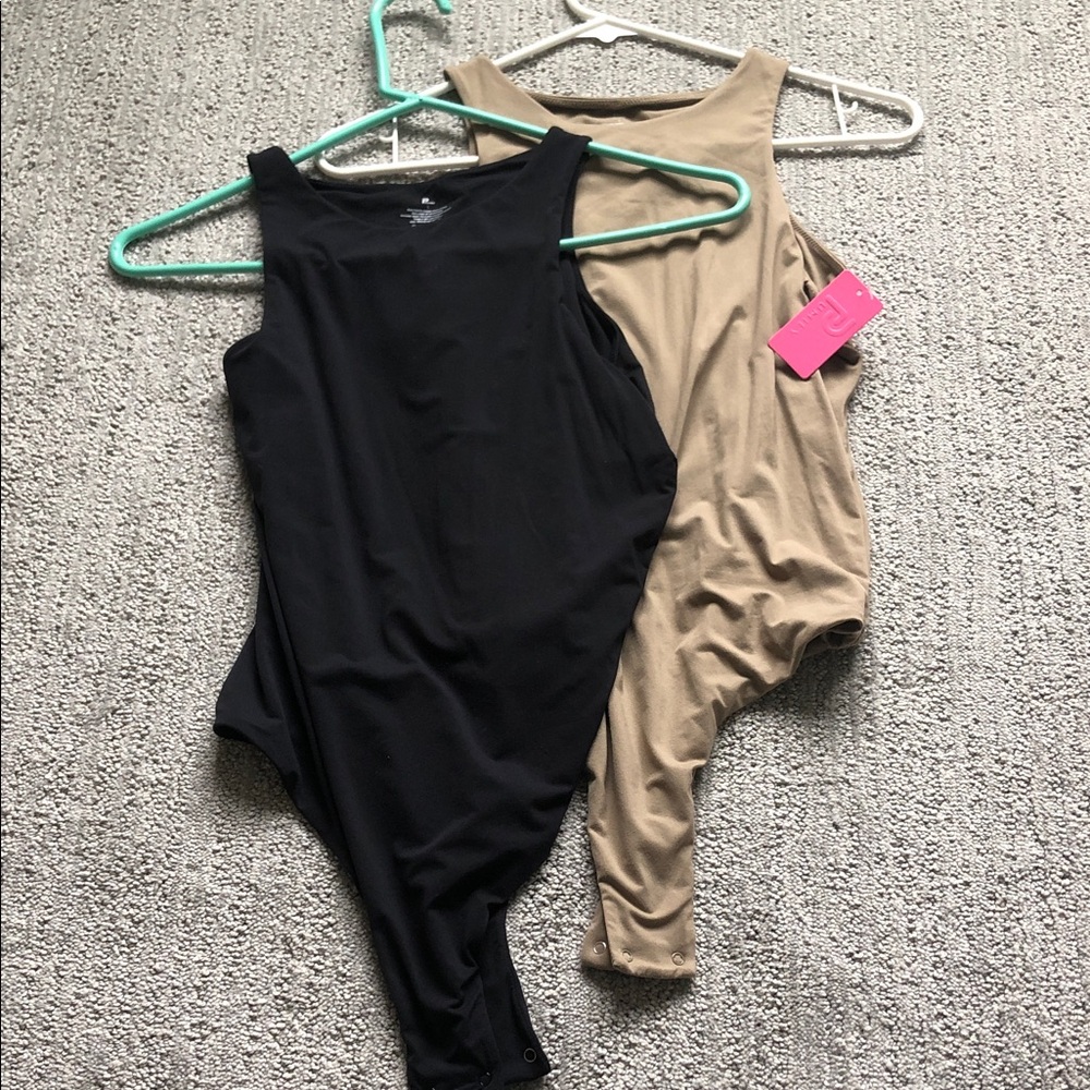 Sleeveless High Neck Bodysuit in Black and Tan